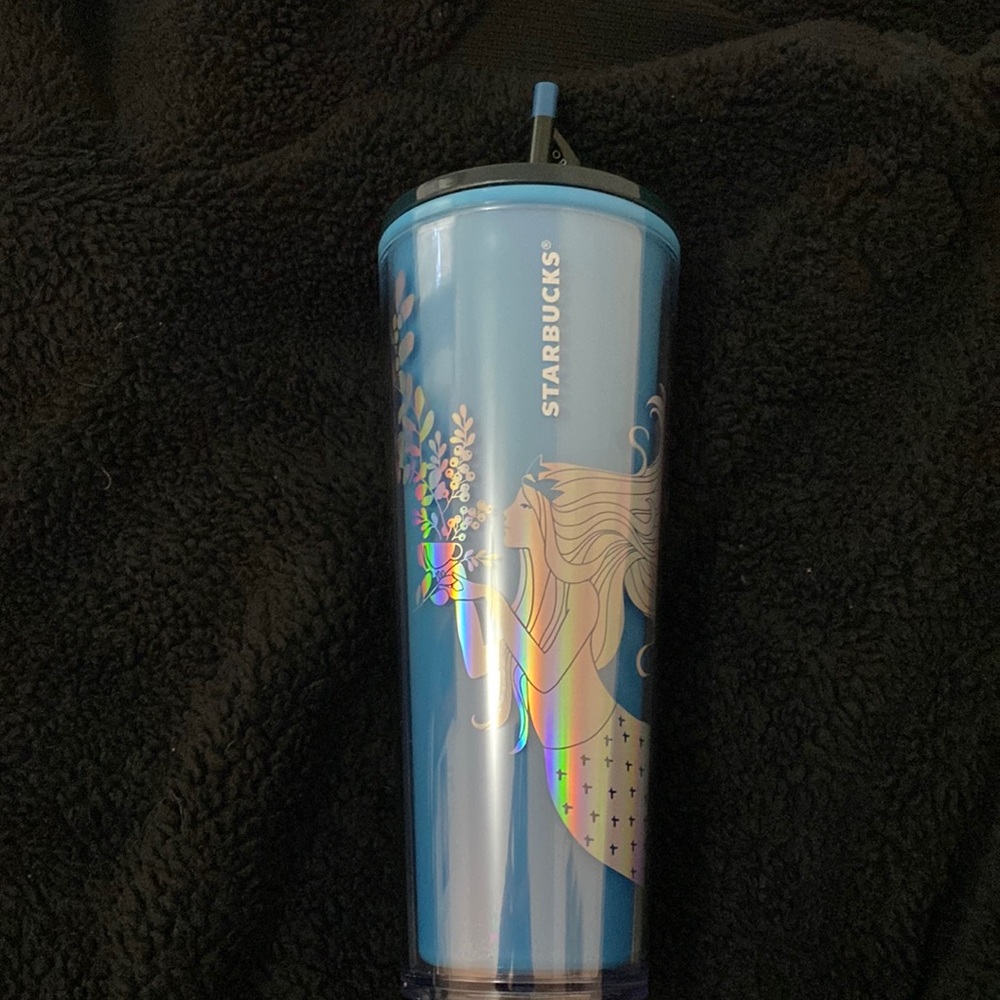 Starbucks color change cup